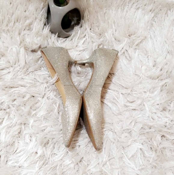 Authentic Micheal Kors kitten Heels - Picture 2 of 7